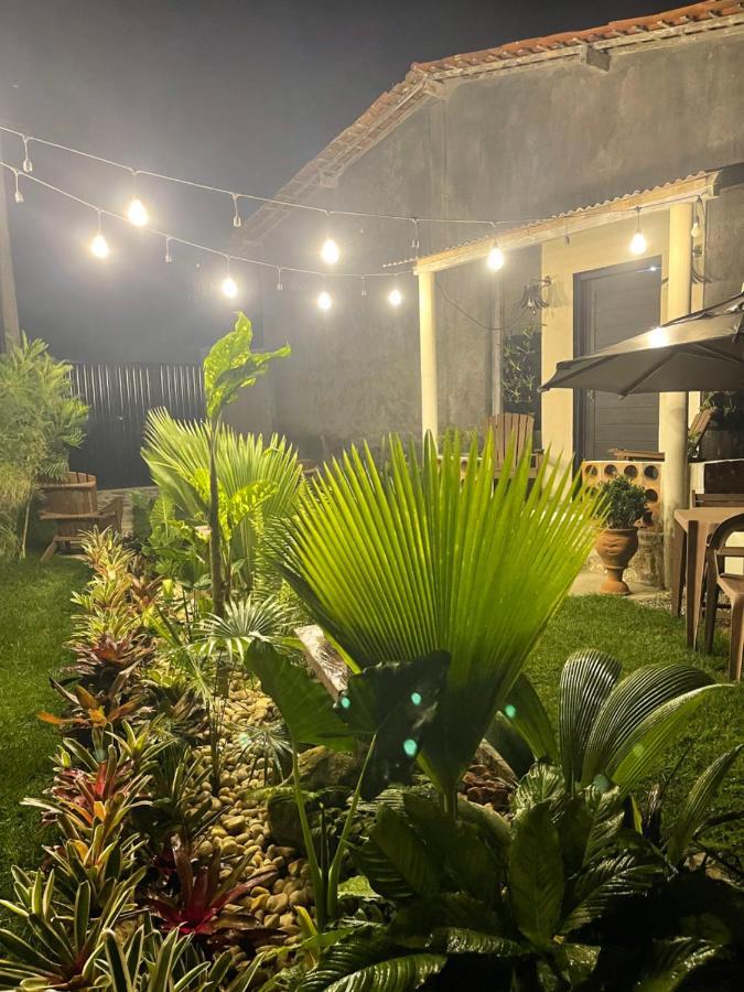 Tiny Home Garden 바나네이라스 외부 사진